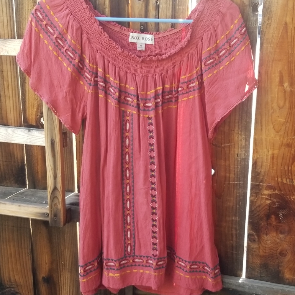 Knox rose boho 3/$30 - Picture 2 of 8